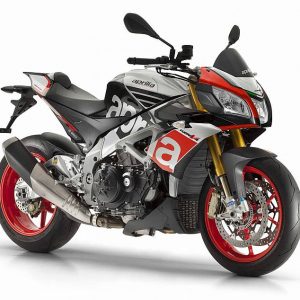 01-aprilia-tuono-v4-1100-factory-739-a